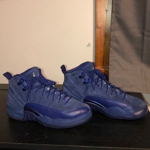Air Jordans retro 12 deep royal blue